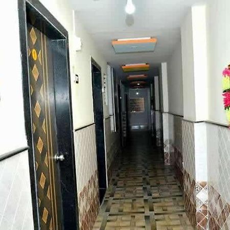 Sahil Lodge Akkalkot Akalkot エクステリア 写真