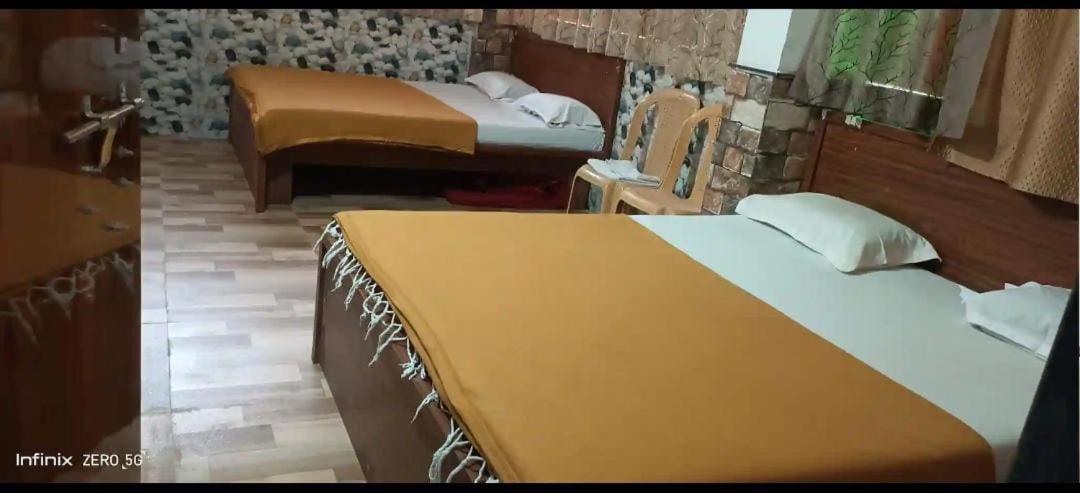 Sahil Lodge Akkalkot Akalkot エクステリア 写真